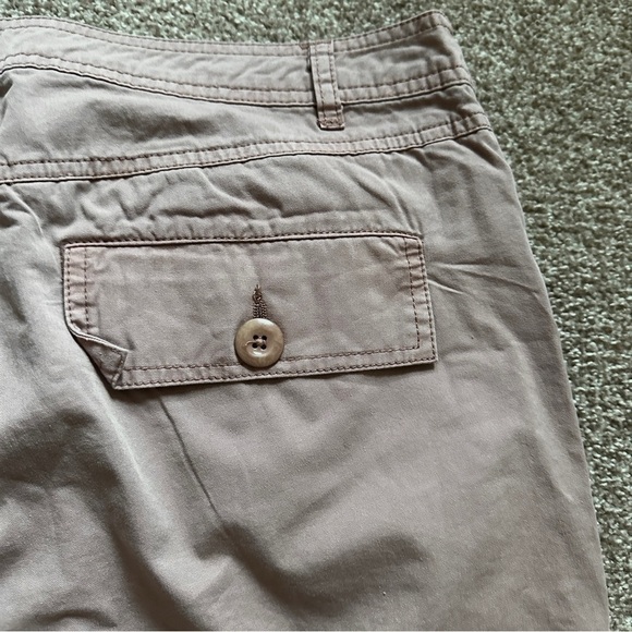 Sundance Vivant Mauve Flower Embroidered Cargo Joggers Women’s Size P12 Boho NWT - Picture 12 of 16